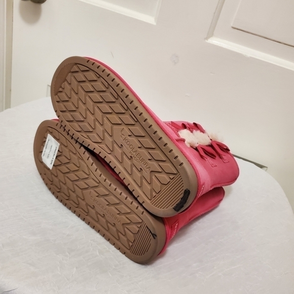 NWOB Koolaburra By UGG Suede Pink Short Boots Size 5 - Picture 7 of 10